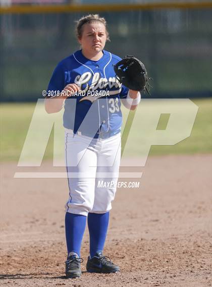 Thumbnail 2 in Clovis vs. Selma photogallery.