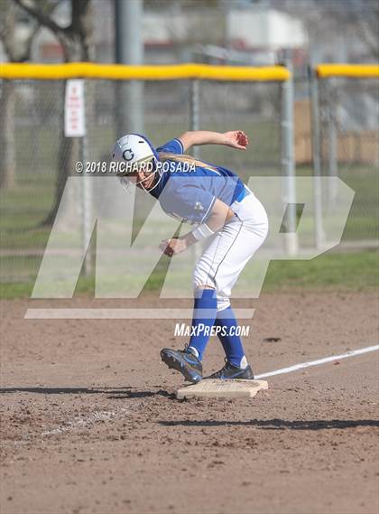 Thumbnail 2 in Clovis vs. Selma photogallery.
