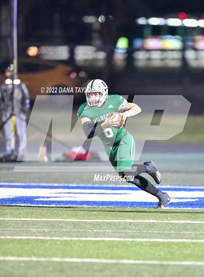 Thumbnail 3 in Holliday vs Scurry-Rosser (UIL 3A-2 Area Playoff) photogallery.