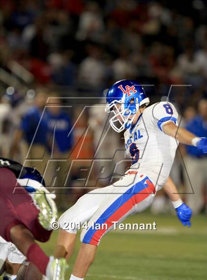 Thumbnail 3 in Los Alamitos @ Paramount photogallery.