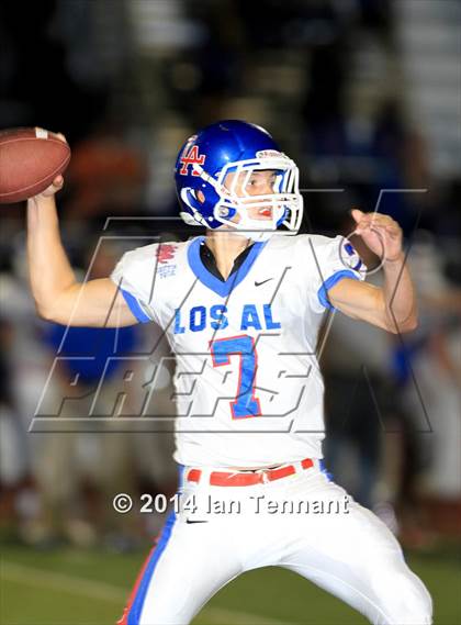 Thumbnail 1 in Los Alamitos @ Paramount photogallery.