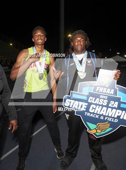 Thumbnail 2 in FHSAA 2A Finals (Awards) photogallery.