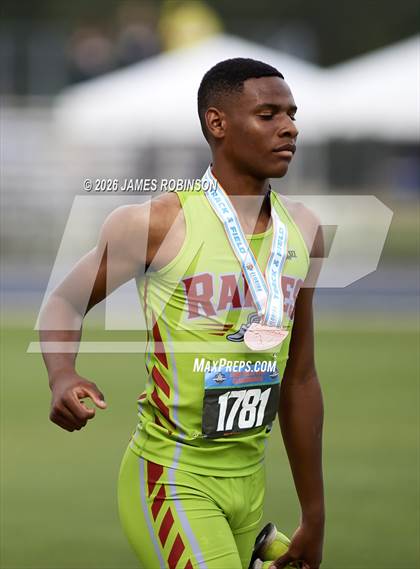 Thumbnail 2 in FHSAA 2A Finals (Awards) photogallery.