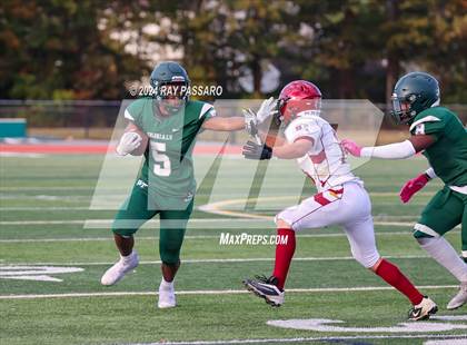 Thumbnail 3 in Sachem East vs William Floyd photogallery.