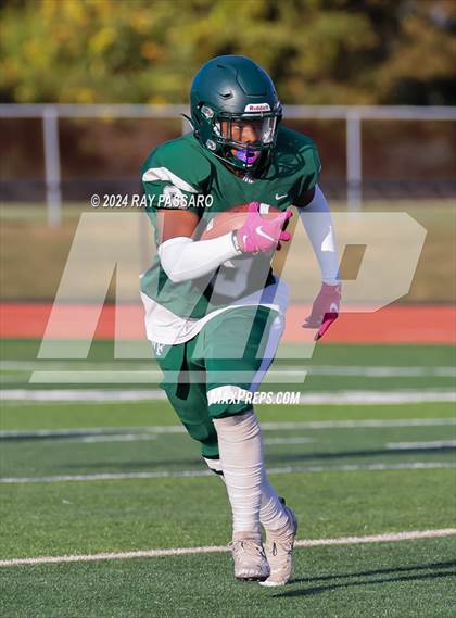 Thumbnail 3 in Sachem East vs William Floyd photogallery.