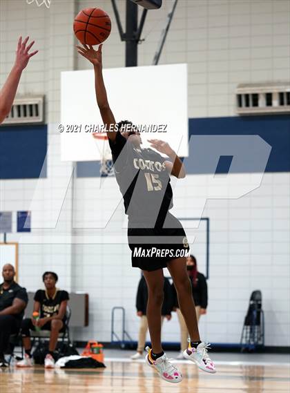 Thumbnail 2 in Conroe @ Bryan (Sophomore) photogallery.