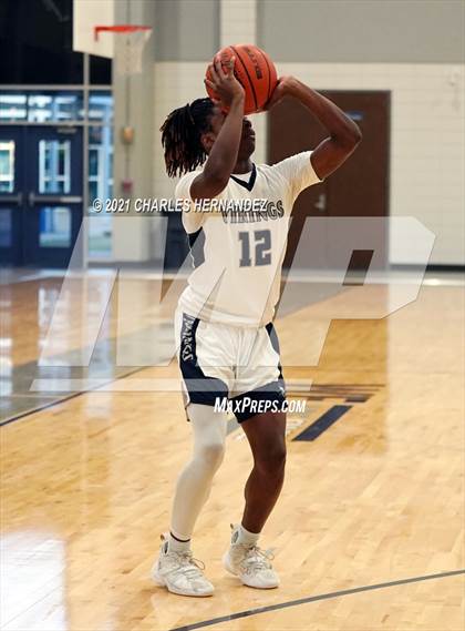 Thumbnail 3 in Conroe @ Bryan (Sophomore) photogallery.