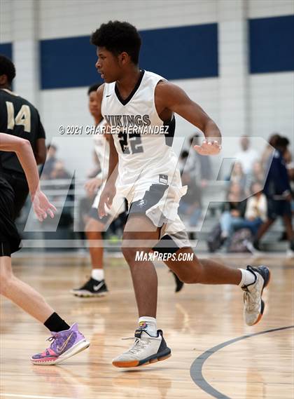 Thumbnail 1 in Conroe @ Bryan (Sophomore) photogallery.