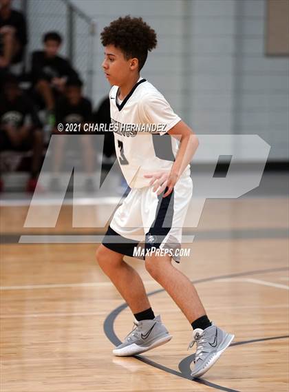 Thumbnail 2 in Conroe @ Bryan (Sophomore) photogallery.