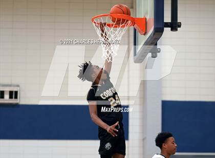 Thumbnail 1 in Conroe @ Bryan (Sophomore) photogallery.
