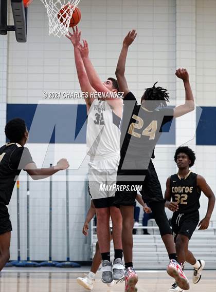 Thumbnail 3 in Conroe @ Bryan (Sophomore) photogallery.