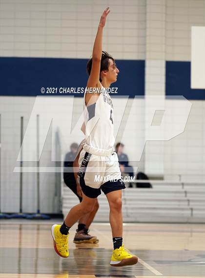 Thumbnail 2 in Conroe @ Bryan (Sophomore) photogallery.