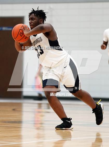 Thumbnail 1 in Conroe @ Bryan (Sophomore) photogallery.