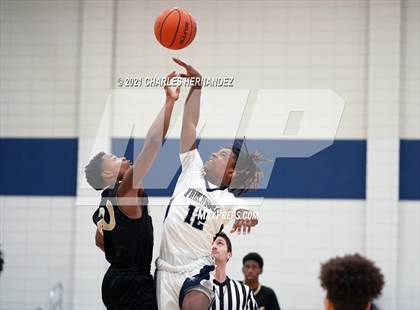 Thumbnail 2 in Conroe @ Bryan (Sophomore) photogallery.
