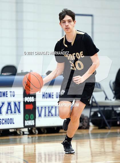 Thumbnail 3 in Conroe @ Bryan (Sophomore) photogallery.