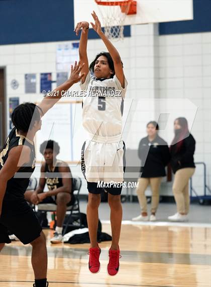 Thumbnail 2 in Conroe @ Bryan (Sophomore) photogallery.