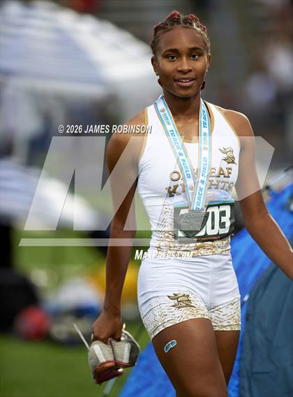 Thumbnail 1 in FHSAA Class 4A Final (Awards) photogallery.