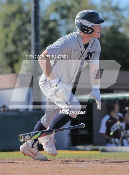 Thumbnail 2 in Crespi vs Loyola photogallery.