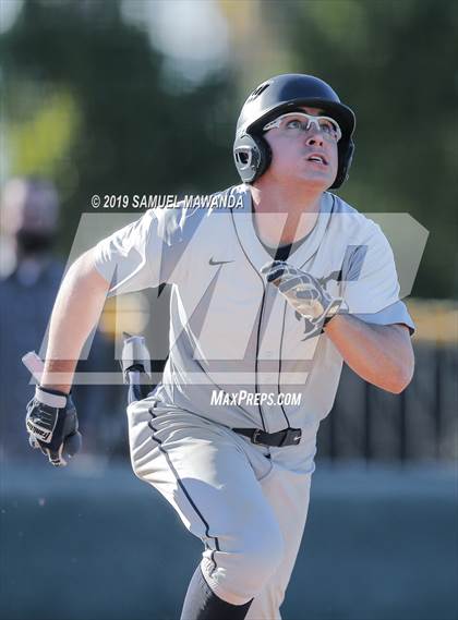 Thumbnail 2 in Crespi vs Loyola photogallery.