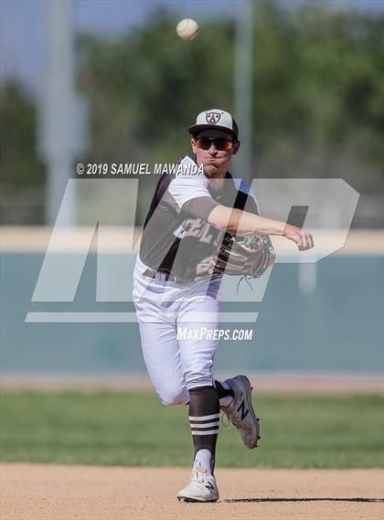 Thumbnail 2 in Crespi vs Loyola photogallery.