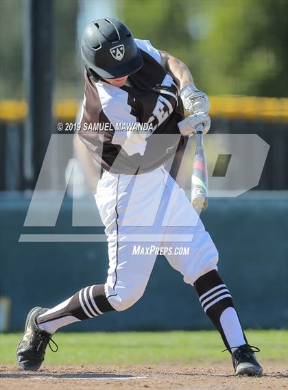 Thumbnail 1 in Crespi vs Loyola photogallery.