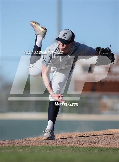 Thumbnail 3 in Crespi vs Loyola photogallery.