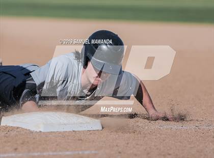 Thumbnail 2 in Crespi vs Loyola photogallery.