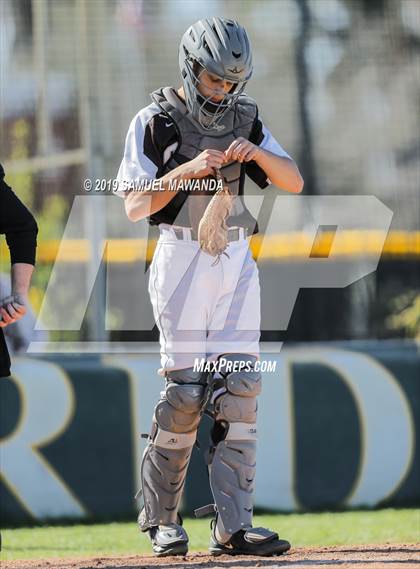 Thumbnail 3 in Crespi vs Loyola photogallery.