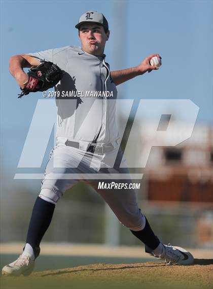 Thumbnail 3 in Crespi vs Loyola photogallery.