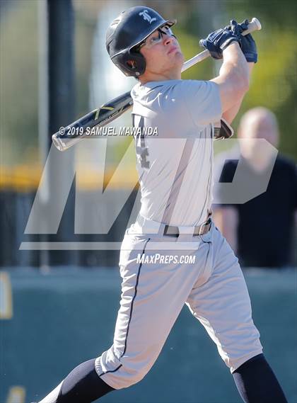 Thumbnail 2 in Crespi vs Loyola photogallery.