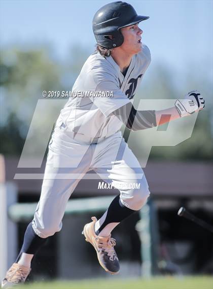 Thumbnail 3 in Crespi vs Loyola photogallery.