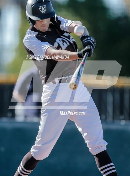 Thumbnail 2 in Crespi vs Loyola photogallery.