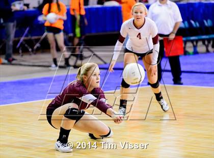 Thumbnail 2 in Cheyenne Mountain vs. Pueblo West (CHSAA 4A Playoff) photogallery.