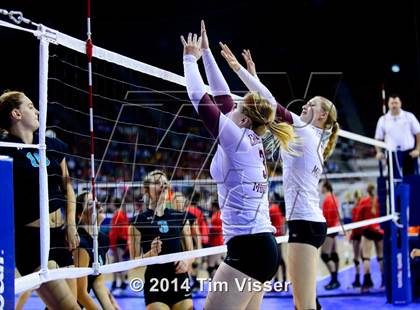 Thumbnail 3 in Cheyenne Mountain vs. Pueblo West (CHSAA 4A Playoff) photogallery.