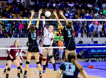 Thumbnail 1 in Cheyenne Mountain vs. Pueblo West (CHSAA 4A Playoff) photogallery.