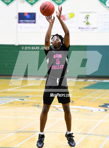 Thumbnail 3 in Rancho Solano Prep vs. Moon Valley (Sunnyslope Hoopsgiving Basketball Tournament) photogallery.