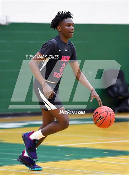 Thumbnail 2 in Rancho Solano Prep vs. Moon Valley (Sunnyslope Hoopsgiving Basketball Tournament) photogallery.