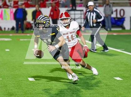 Thumbnail 2 in Glen Rose vs. Seminole (UIL Football 4A Division II Area) photogallery.