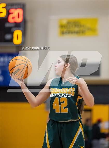 Thumbnail 2 in Battle Mountain vs. Bishop Union (Serpent Classic) photogallery.