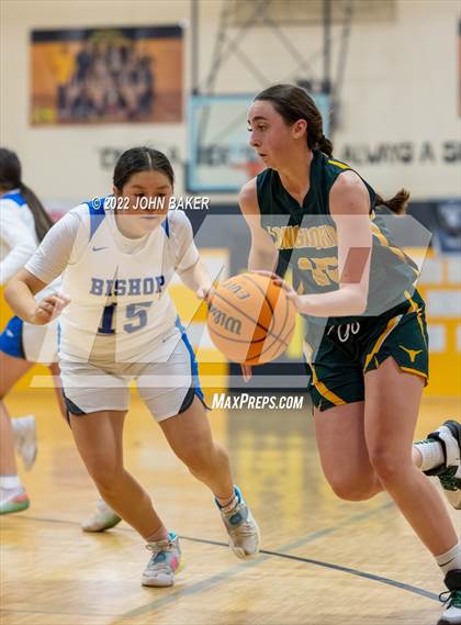Thumbnail 3 in Battle Mountain vs. Bishop Union (Serpent Classic) photogallery.