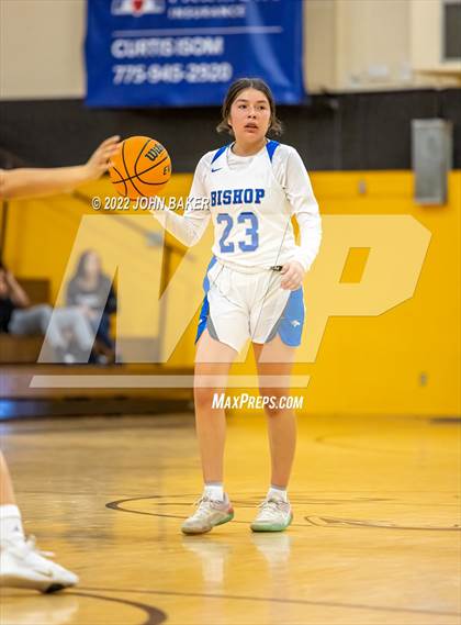 Thumbnail 2 in Battle Mountain vs. Bishop Union (Serpent Classic) photogallery.