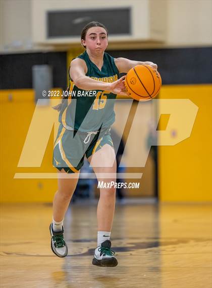 Thumbnail 1 in Battle Mountain vs. Bishop Union (Serpent Classic) photogallery.