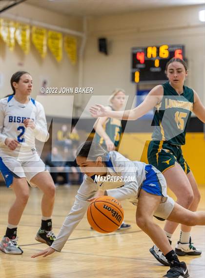 Thumbnail 2 in Battle Mountain vs. Bishop Union (Serpent Classic) photogallery.