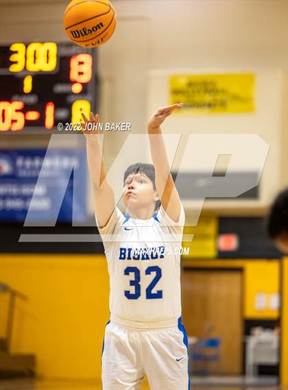 Thumbnail 2 in Battle Mountain vs. Bishop Union (Serpent Classic) photogallery.