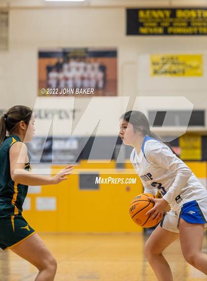 Thumbnail 3 in Battle Mountain vs. Bishop Union (Serpent Classic) photogallery.