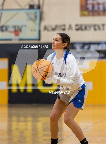 Thumbnail 1 in Battle Mountain vs. Bishop Union (Serpent Classic) photogallery.