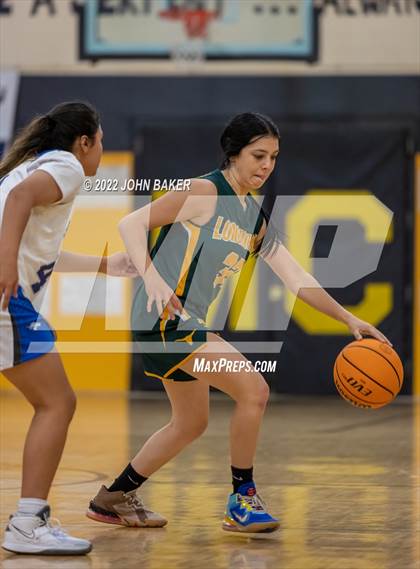 Thumbnail 2 in Battle Mountain vs. Bishop Union (Serpent Classic) photogallery.