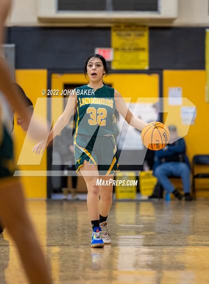 Thumbnail 3 in Battle Mountain vs. Bishop Union (Serpent Classic) photogallery.