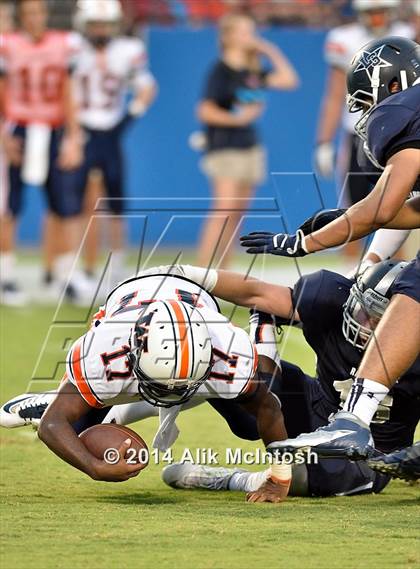Thumbnail 1 in Wakeland @ Lone Star photogallery.