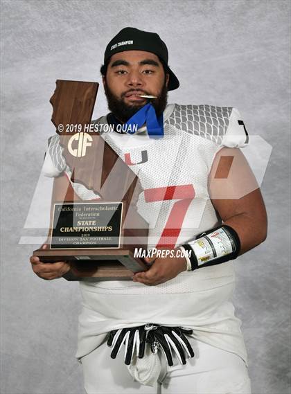 Thumbnail 1 in Clayton Valley Charter (CIF State D2-AA Awards) photogallery.